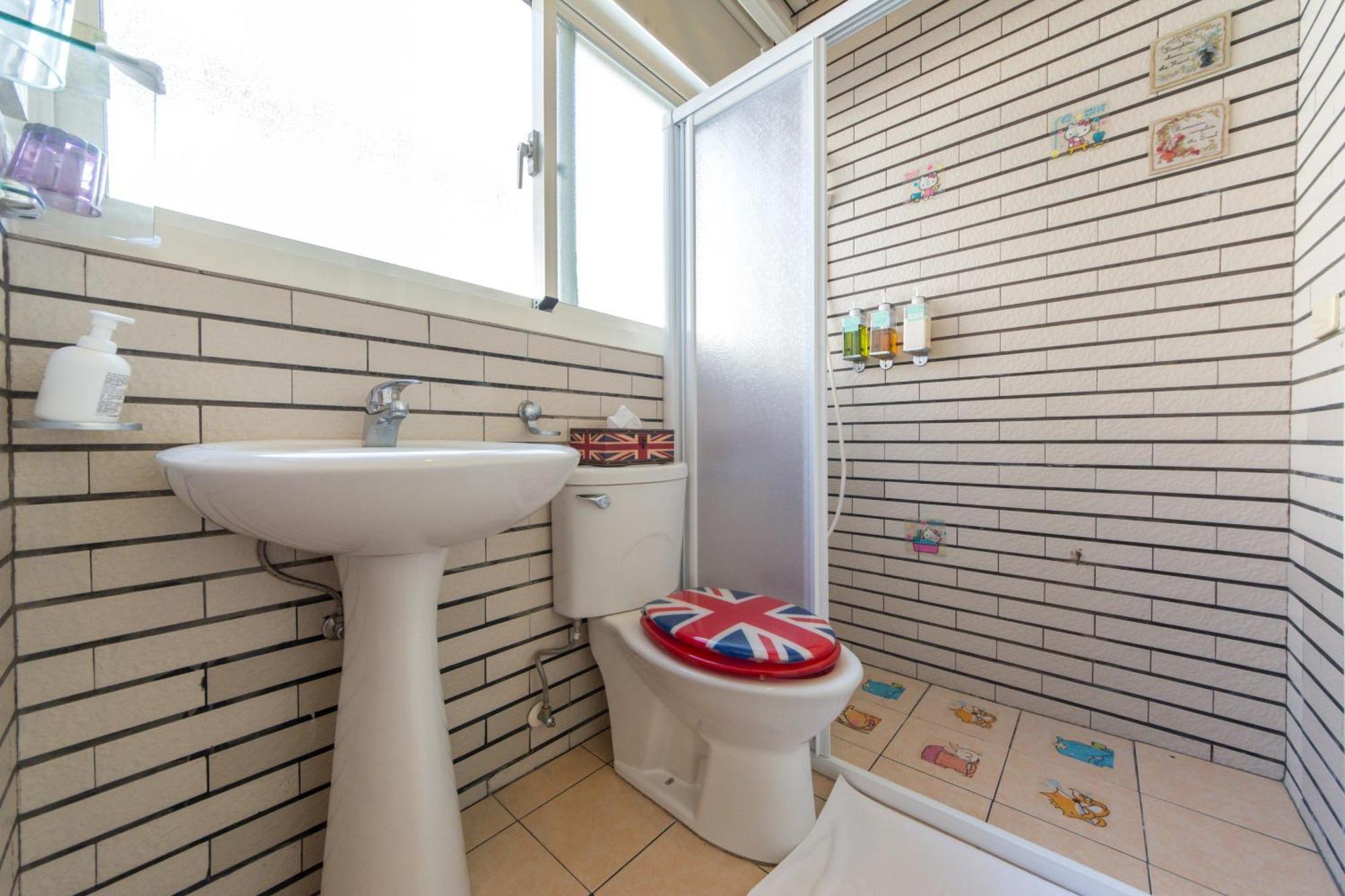 British Country Inn B&B Лодун Экстерьер фото